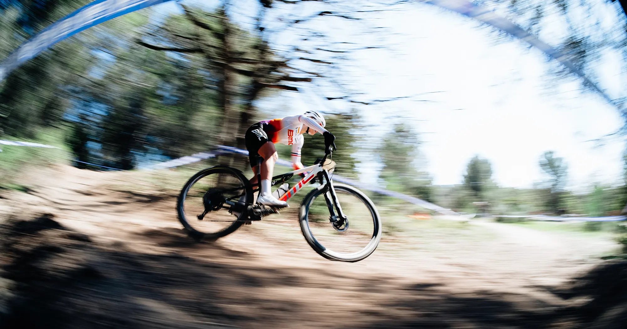 BMC Fourstroke R en acción