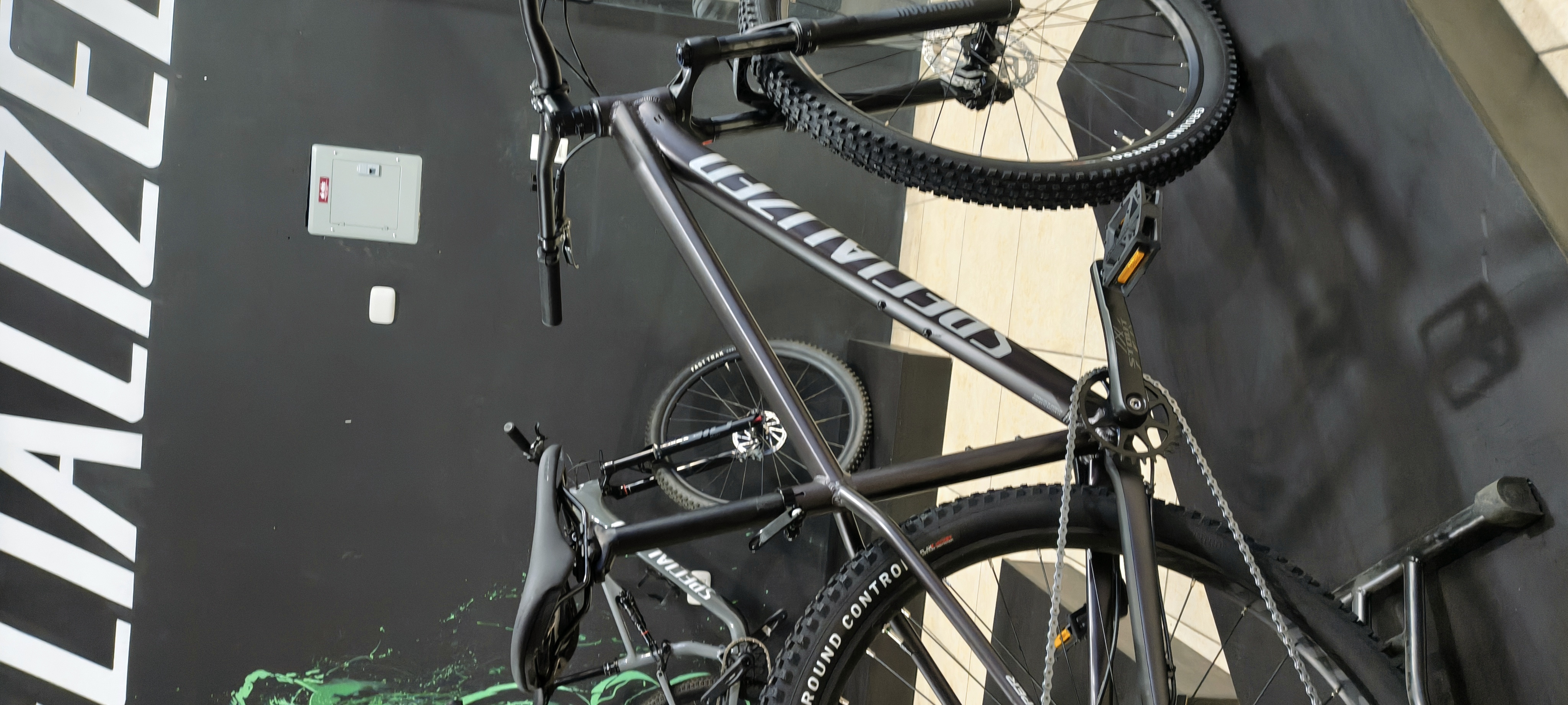 Specialized Rockhopper Comp